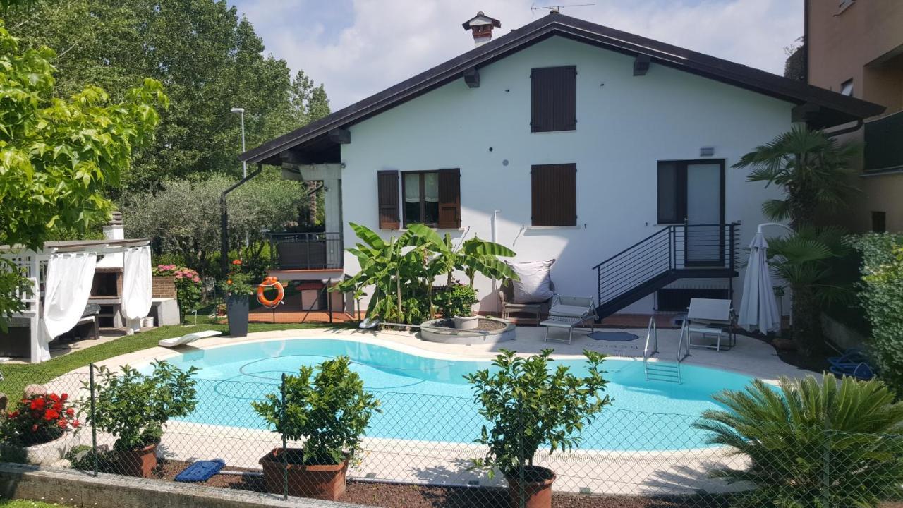 B&B Casa Gaia - シルミオーネ エクステリア 写真