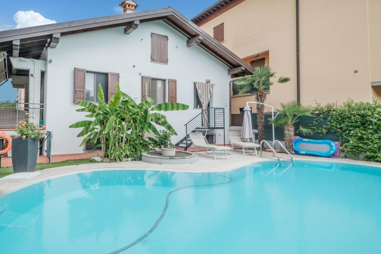 B&B Casa Gaia - シルミオーネ エクステリア 写真