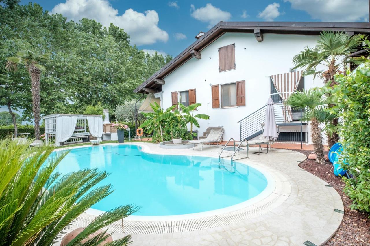 B&B Casa Gaia - シルミオーネ エクステリア 写真